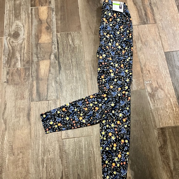 NWT Time & Tru Jeggings - Picture 3 of 4